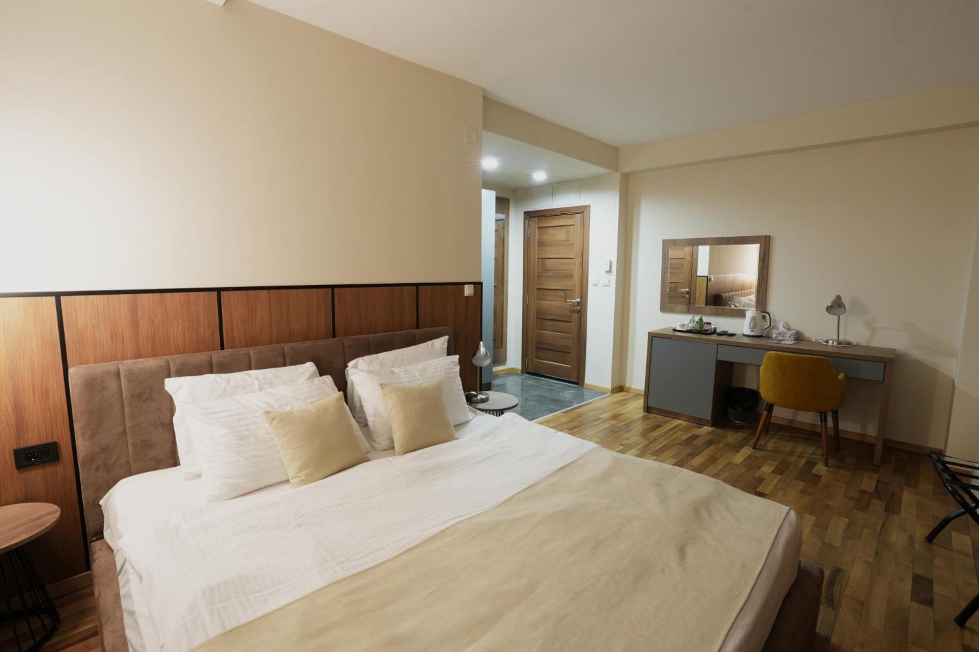 Hotel City In Koçani Dış mekan fotoğraf